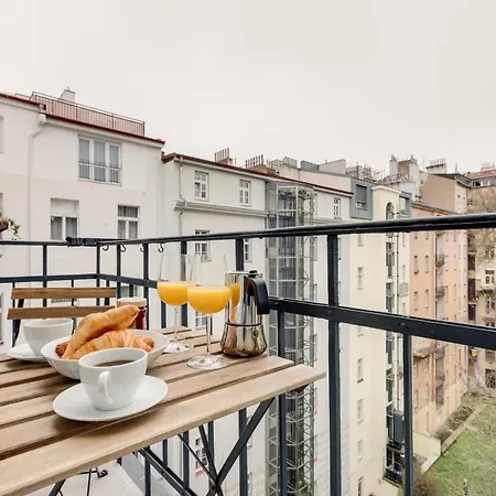 Jt's Spanelska Str. Apartmán *